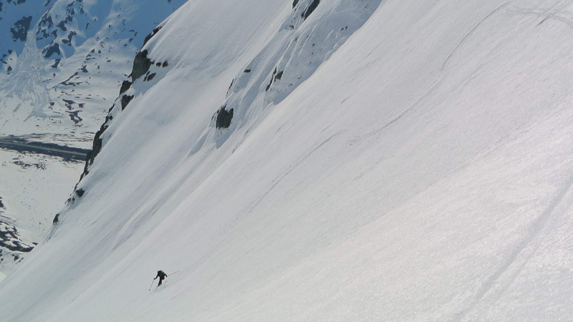 Helyum_Xavier-Carrard_Guide-de-montagne_Ski_Alaska_Thompson-Pass