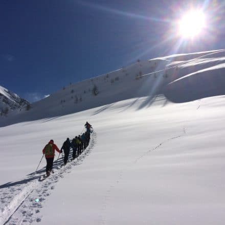 <span style="font-size:1.5em;">SKI</span><br/>Ski de randonnée à Cheney<br/>/// février 2018 ///<br/><span style="color: #b0cc00;">Places disponibles</span>