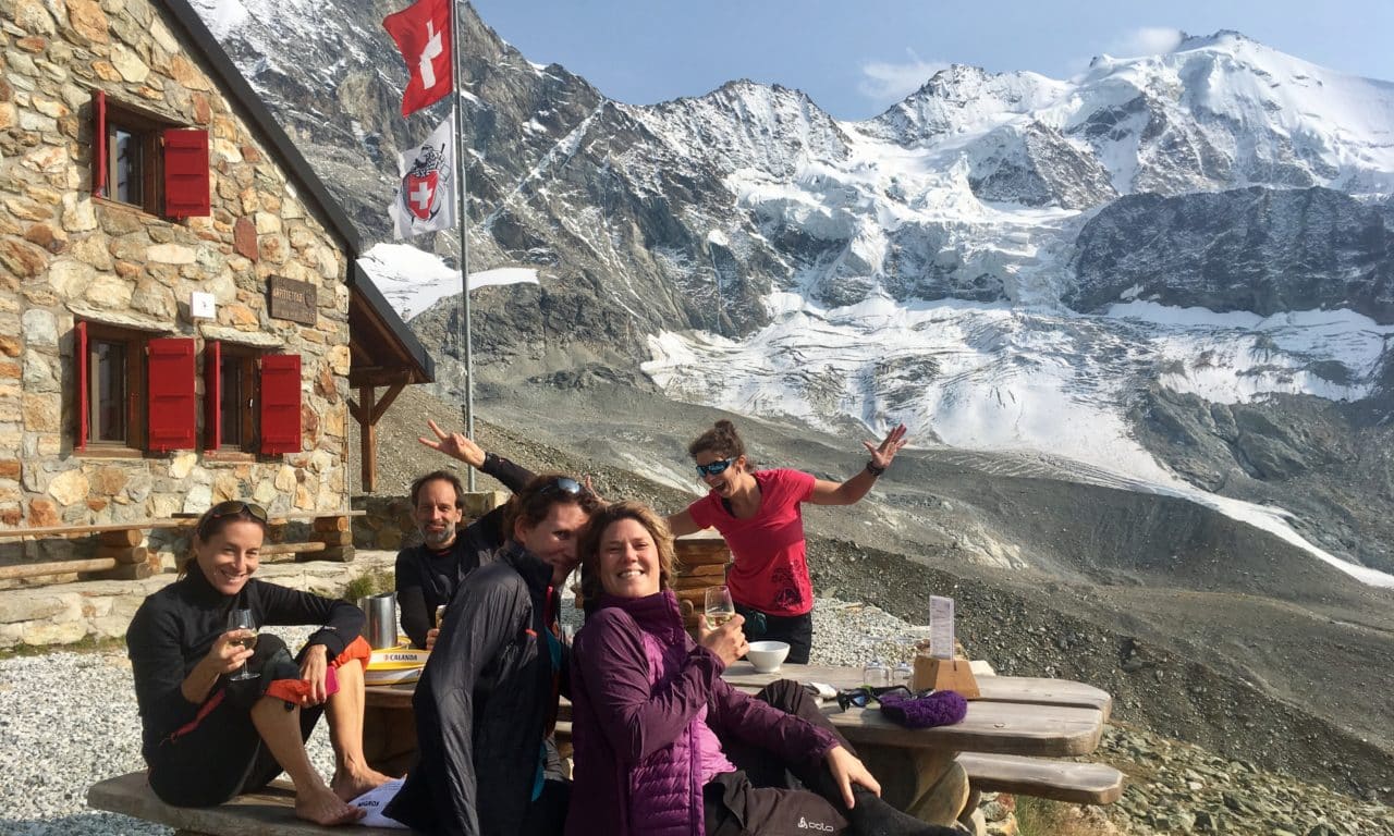 <span style="font-size:1.5em;"> ALPINISME </span><br/> Initiation alpinisme en haute route <br/> /// Juin 2023 /// <br/><span style="color: #b0cc00;"> Places disponibles </span>