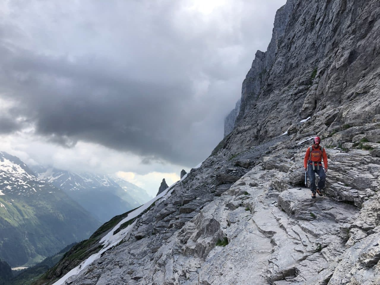 Escalade de longues voies aux Perrons, à la Rote Fluh et aux Wenden avec Alexandre Gal et Yann Nussbaumer guides chez Helyum