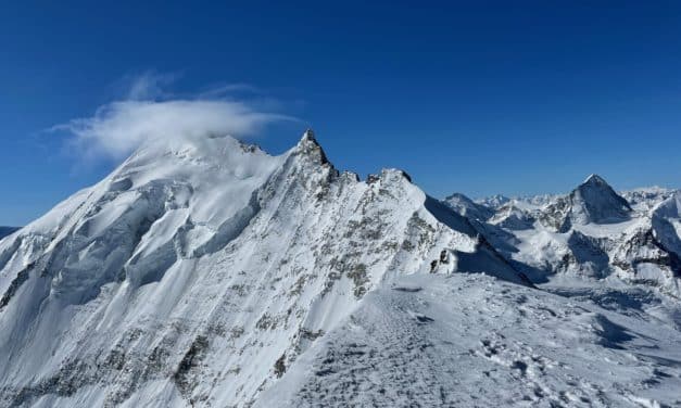 <span style="font-size:1.5em;"> ALPINISME </span><br/> Bishorn 4000 <br/> /// 24 et 25 juin 2025 /// <br/><span style="COLOR: #B0CC00;"> Places disponibles </span>