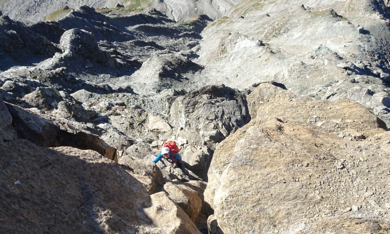 <span style="font-size:1.5em;"> ALPINISME </span><br>arête en famille<br> /// 23 & 24 Août 2026 /// <br><span style="color: #b0cc00;"> Places disponibles </span>