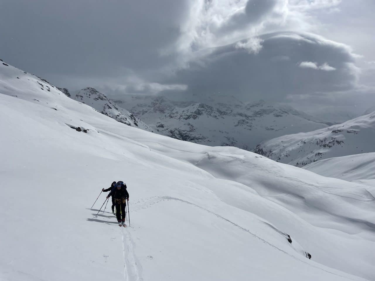 Traversée Carro Evettes et Albaron avec Yann Nussbaumer guide de montagne chez Helyum