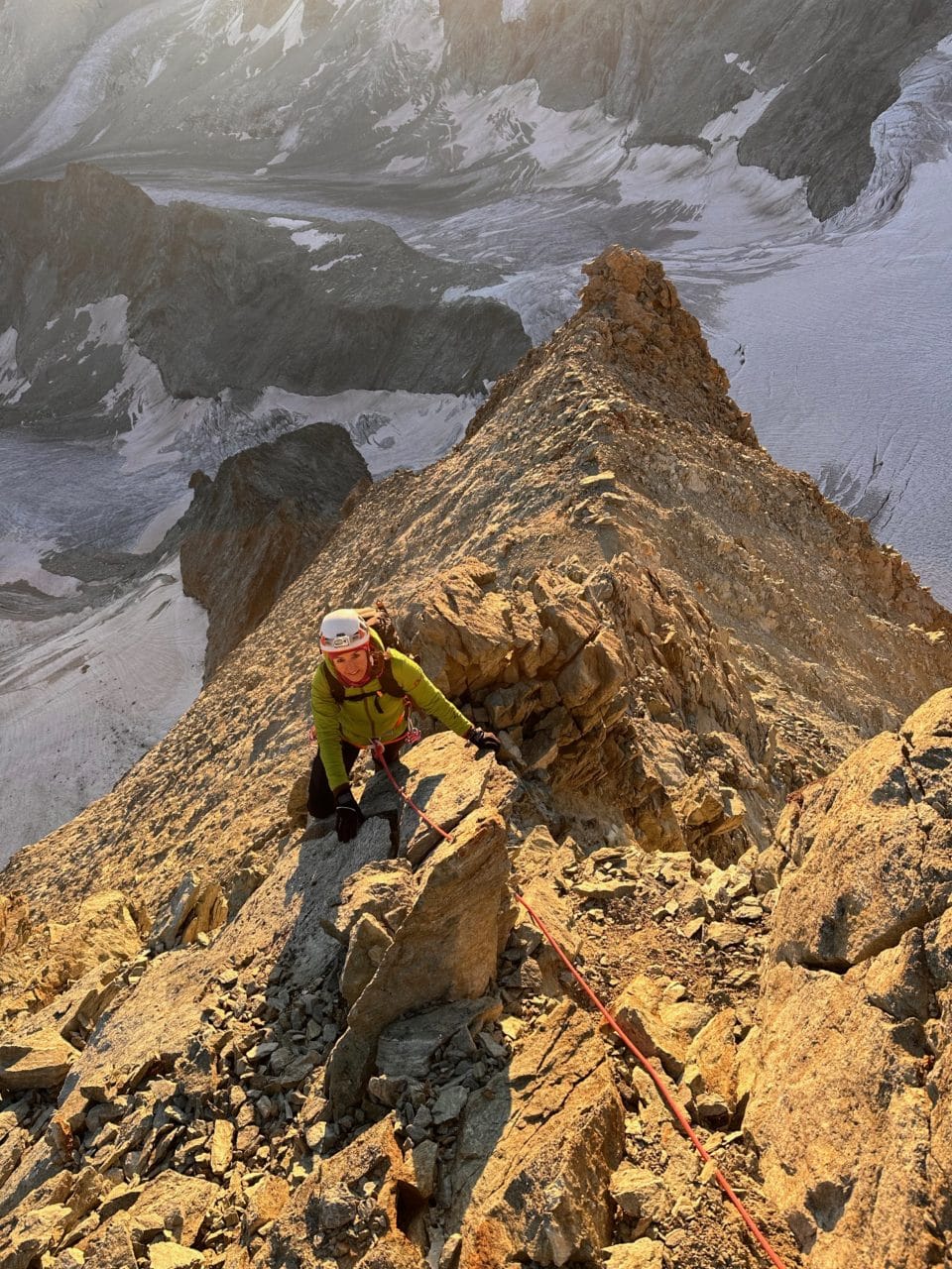 Arête des 4 ânes, Dent Blanche avec Jérôme Gottofrey guide de montagne chez Helyum