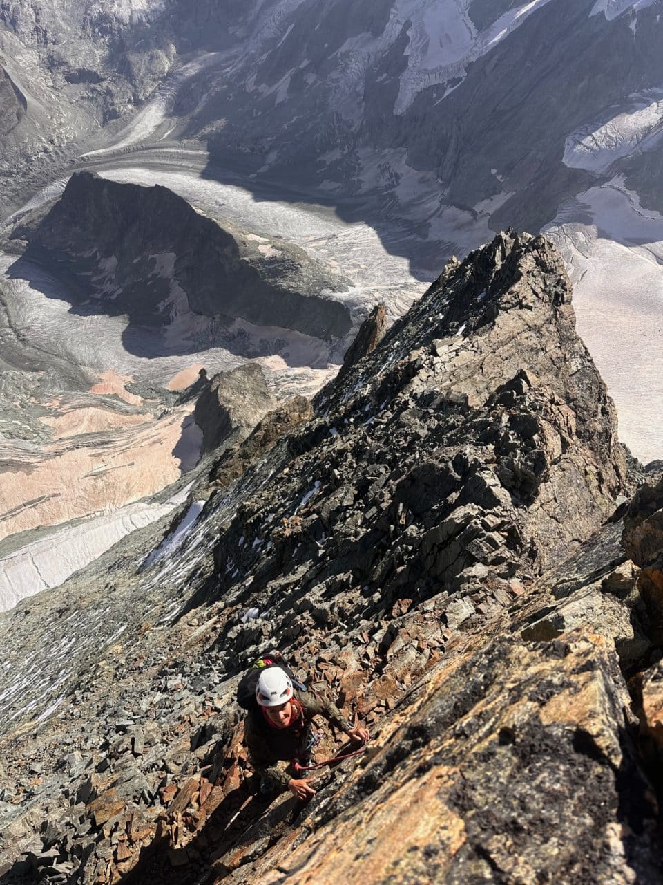 Arête des 4 ânes, Dent Blanche avec Jérôme Gottofrey guide de montagne chez Helyum