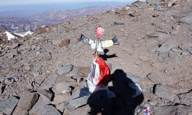 <span style="font-size:1.5em;">ALPINISME </span><br>Aconcagua 6962 mètres<br> /// Décembre 2027 /// <br><span style="color: #b0cc00;"> Places disponibles</span>