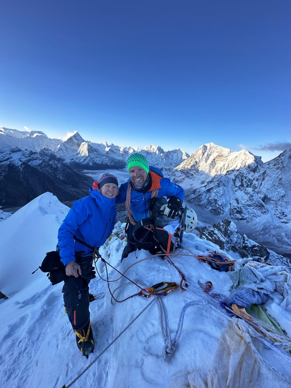 Nepal Lobuche-est avec Jérôme Gottofrey guide chez Helyum