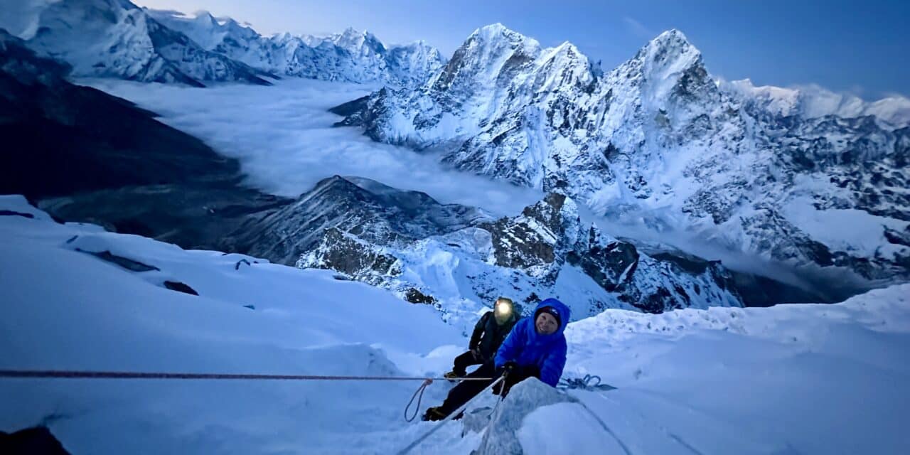 Le Lobuche-Est, un 6000m au milieu des géants
