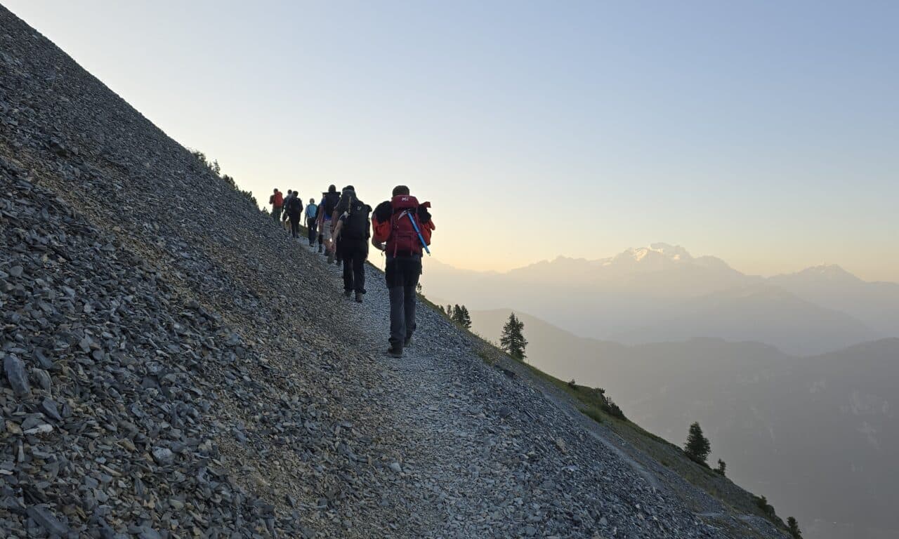 <span style="font-size:1.5em;"> NATURE </span><br> Tour du Grand Chavalard <br> /// 4 Octobre 2025/// <br><span style="color: #b0cc00;"> Places Disponibles </span>