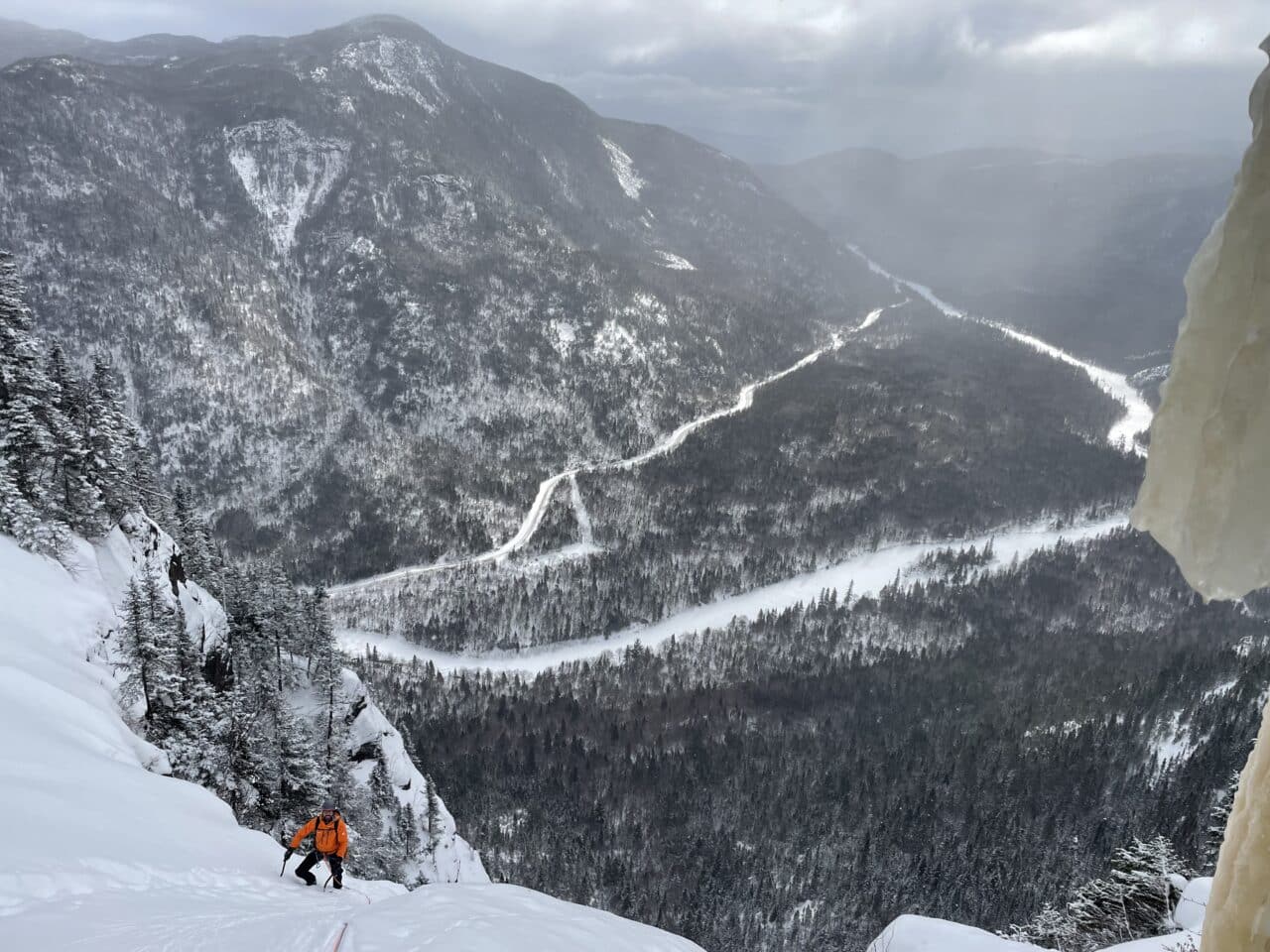 Helyum Alexandre Gal Cascade de glace Québec