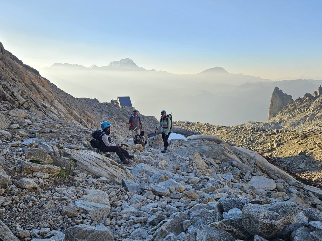 Découverte de l'alpinisme à Arolla avec Yann Nussbaumer et Mathilde Oeuvrard