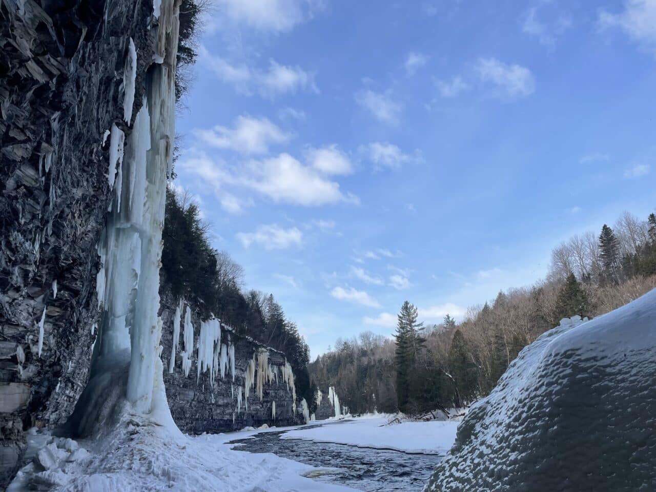 Helyum Alexandre Gal Cascade de glace Québec