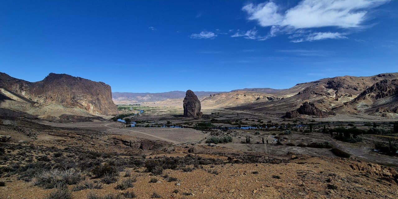 Patagonie Argentine ; “Chicos escaladores y maté”