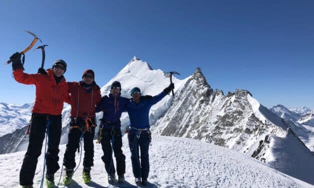 <span style="font-size:1.5em;"> SKI </span><br/> Haute-route Imperiale <br/> /// 8 au 12 avril 2026 /// <br/><SPAN STYLE="color: #b0cc00;"> Places disponibles </span>