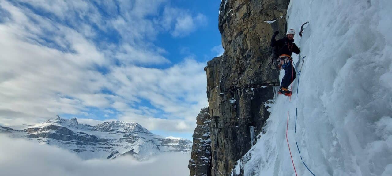 Cascade de glace Cosmic Messenger Icefields parkway