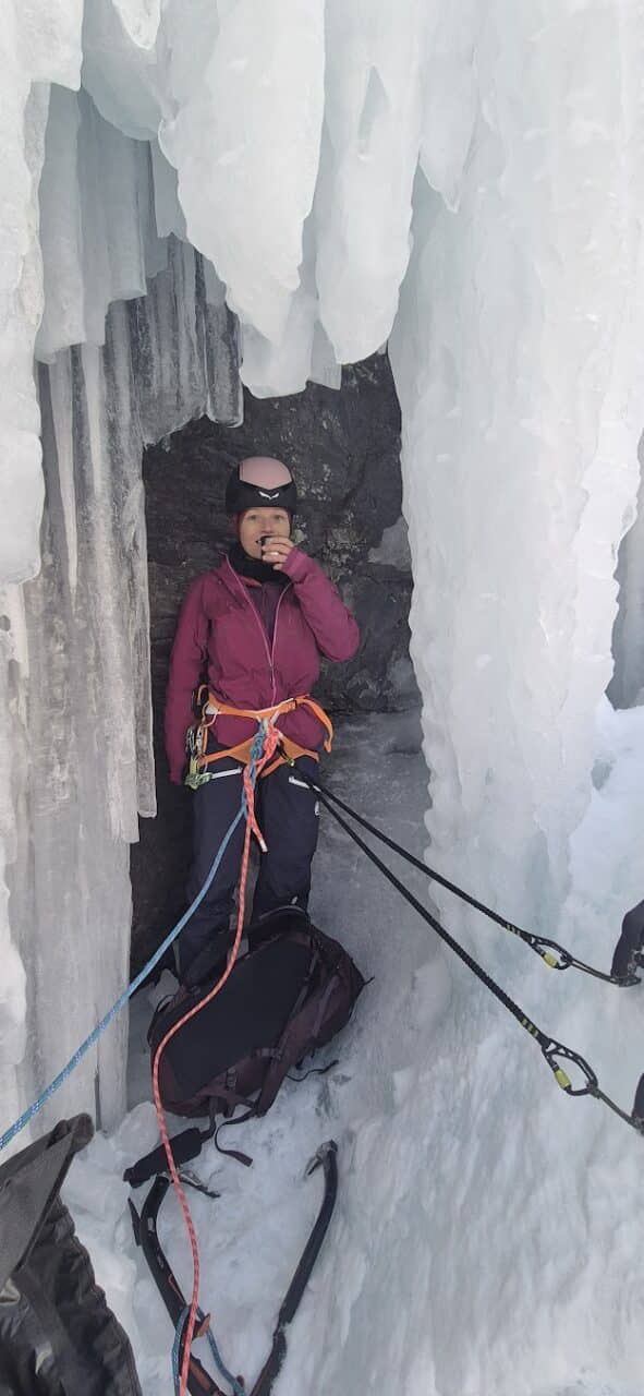 Cascade de glace Murchison Falls Icefields parkway