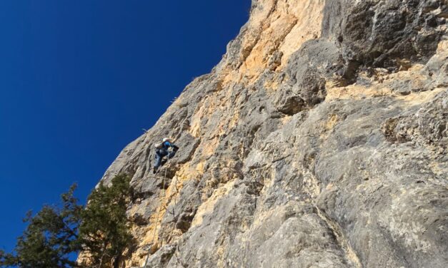 <span style="font-size:1.5em;"> ESCALADE </span><br> Stage autonomie longues voies calcaire <br> /// 24 au 27 Septembre 2026 ///<br><span style="color: #b0cc00;"> Places Disponibles </span>