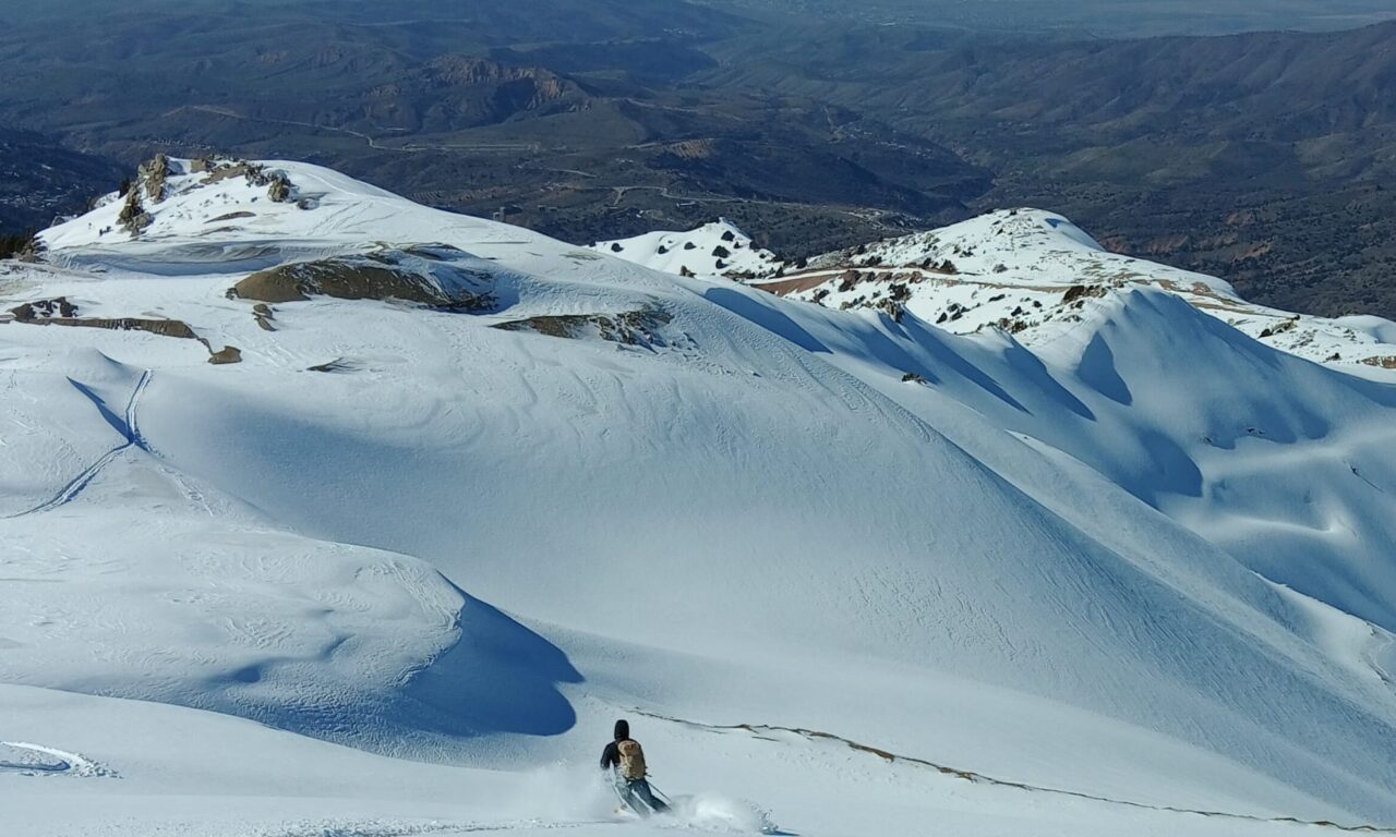 <span style="font-size:1.5em;"> SKI </span><br/> Ouzbékistan Asie centrale <br/> /// 18-27 février 2028 /// <br><span style="color: #b0cc00;"> Places Disponibles</span>