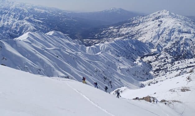 <span style="font-size:1.5em;"> SKI </span><br/> Ouzbékistan Asie centrale <br/> /// 18-27 février 2028 /// <br><span style="color: #b0cc00;"> Places Disponibles</span>