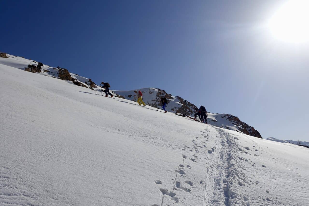 Ouzbekistan mars Helyum.ch ski région Gelon