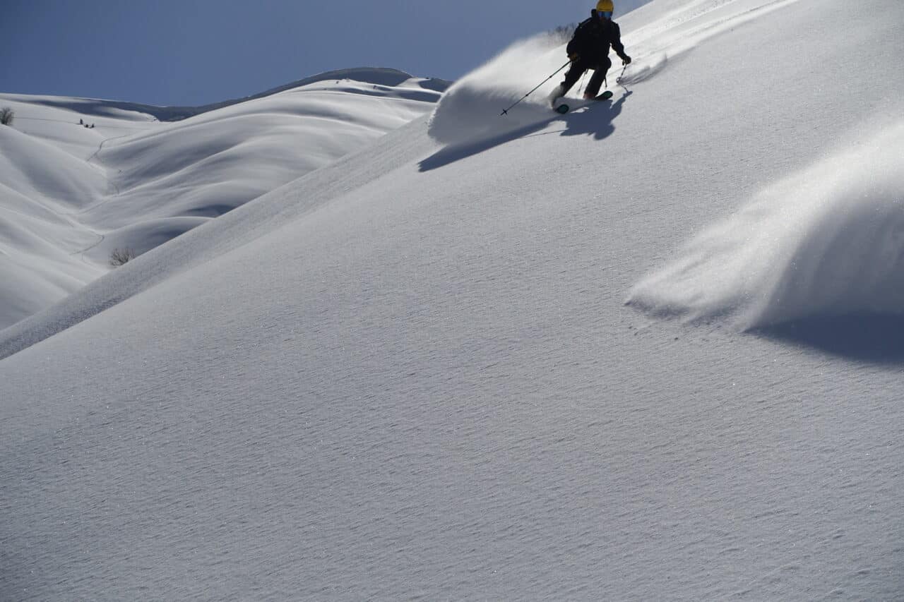 Ouzbekistan mars Helyum.ch ski région jerome benoit
