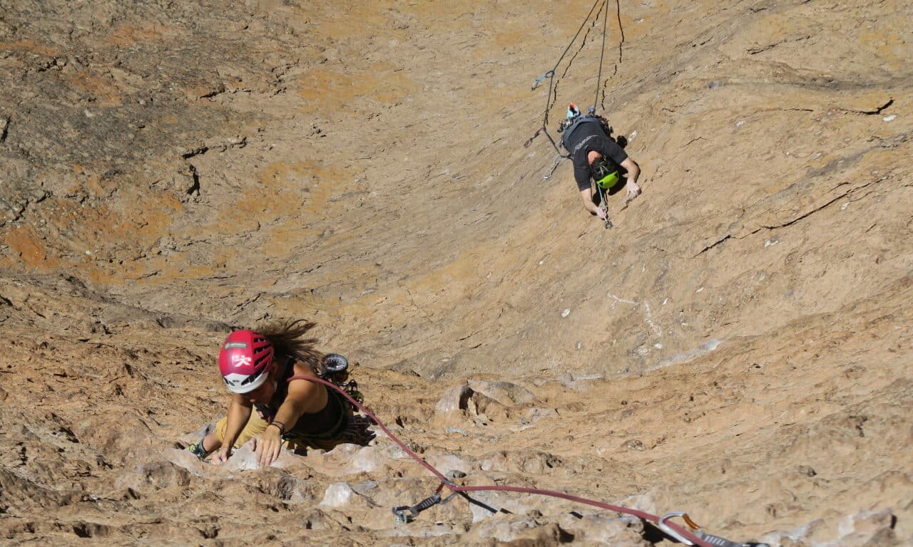 <span style="font-size:1.5em;"> ESCALADE </span><br> Patagonie Argentine <br> /// Octobre – novembre 2026 ///<br><span style="color: #b0cc00;"> Départ Garanti </span>