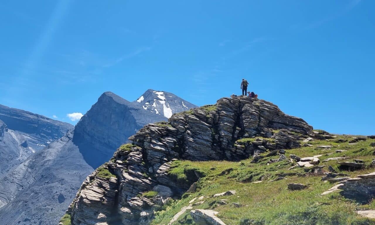 <span style="font-size:1.5em;"> TREK </span>loëch<br> Mini trek Adelboden-Rote Totz-Leukerbad<br> /// 22-23 Juillet 2026 /// <br><span style="color: #b0cc00;"> Places Disponibles </span>