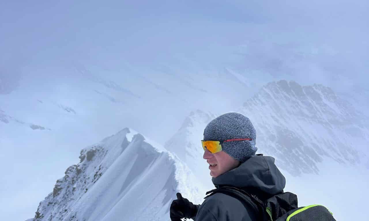 <span style="font-size:1.5em;"> ALPINISME </span><br/>Mönch et Jungfrau  <br/> /// Juin 2026 /// <br/><span style="color: #b0cc00;"> Places disponibles </span>