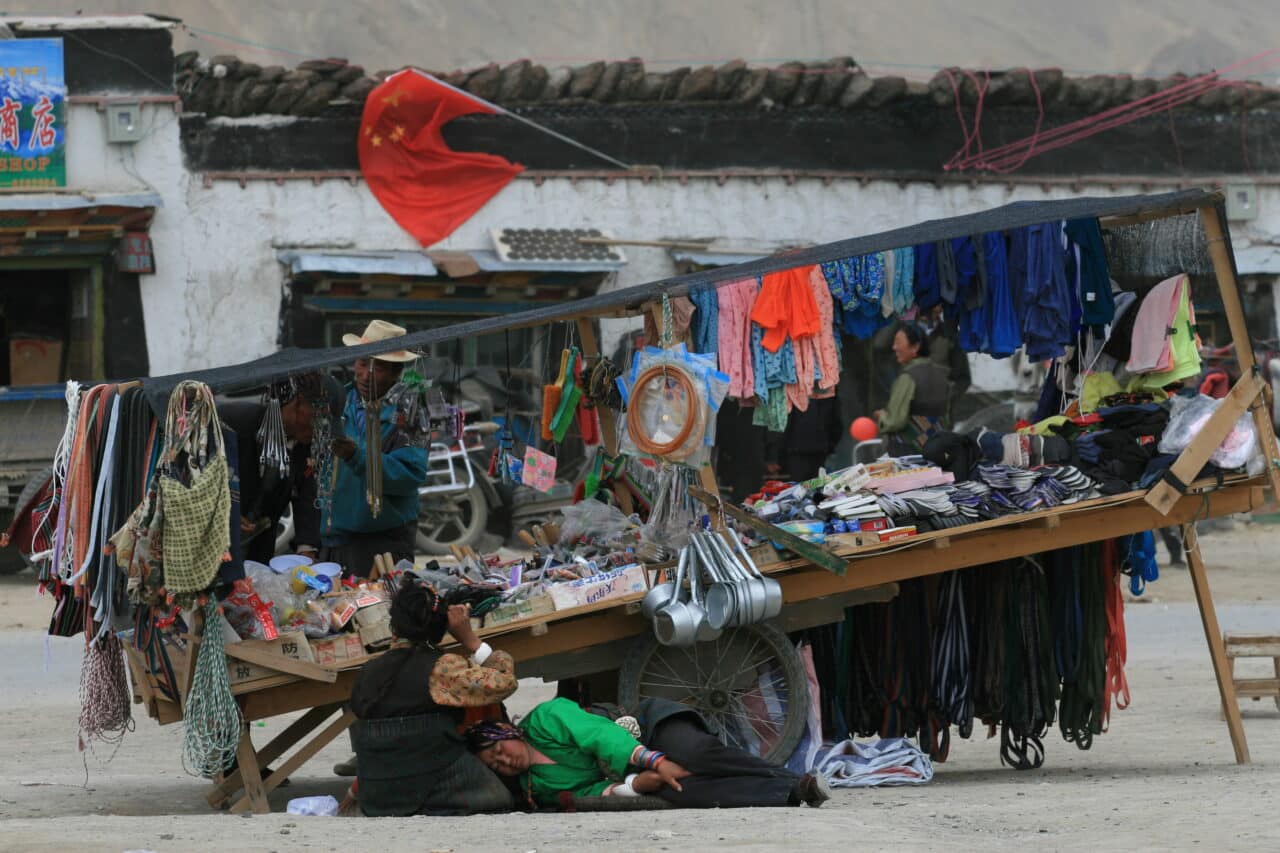Cho Oyu Helyum.ch Xavier Carrard vie tibétaine