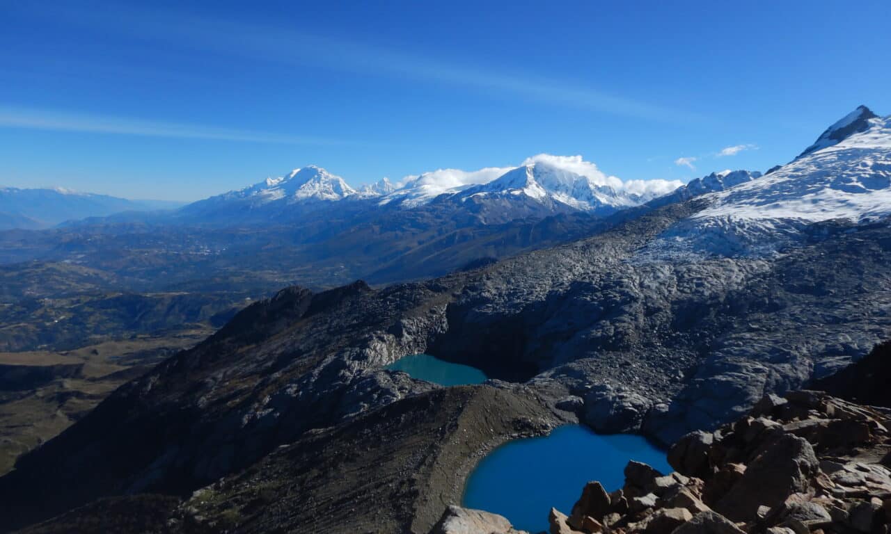 <span style="font-size:1.5em;"> ALPINISME </span><br/> Pérou Sauvage<br/> /// 4 au 27 Juin 2027 /// <br/><span style="color: #b0cc00;"> Places disponibles </span>