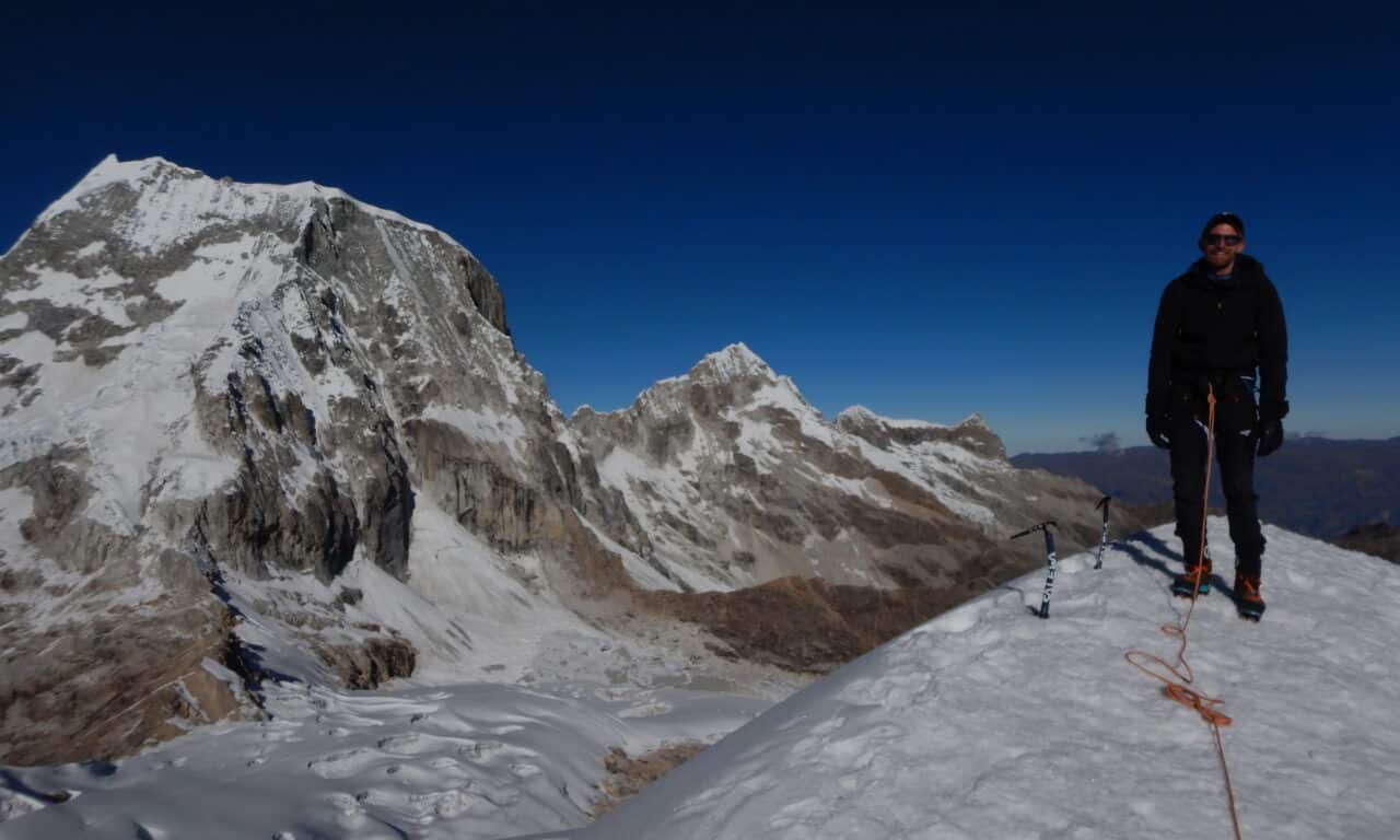 <span style="font-size:1.5em;"> ALPINISME </span><br/> Pérou Sauvage<br/> /// 4 au 27 Juin 2027 /// <br/><span style="color: #b0cc00;"> Places disponibles </span>