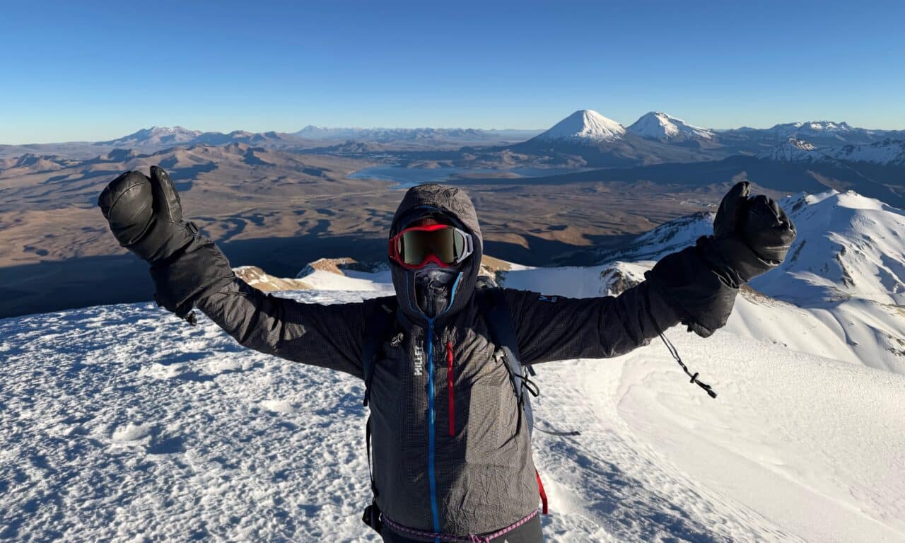 <span style="font-size:1.5em;"> ALPINISME </span><br> Bolivie<br> /// 1 au 23 mai 2027 /// <br><span style="color: #b0cc00;"> Place Disponible</span>