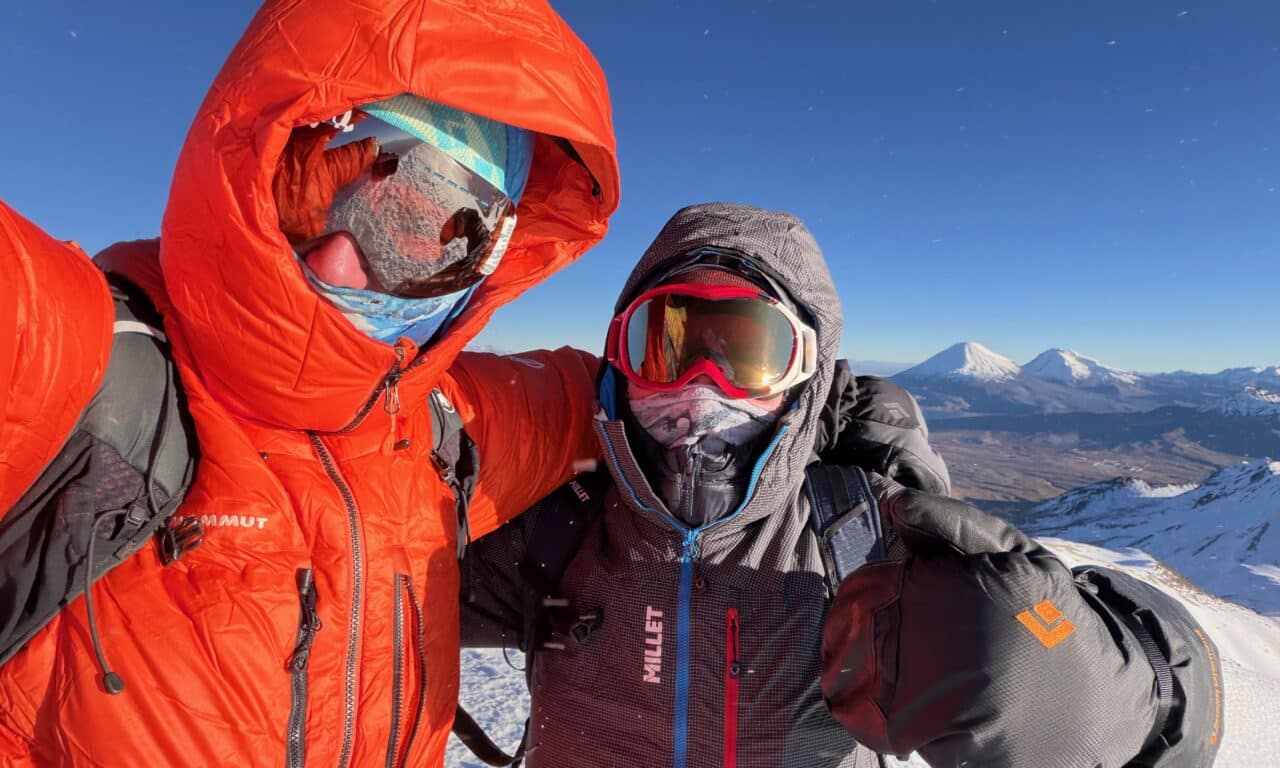 <span style="font-size:1.5em;"> ALPINISME </span><br> Bolivie<br> /// 1 au 23 mai 2027 /// <br><span style="color: #b0cc00;"> Place Disponible</span>